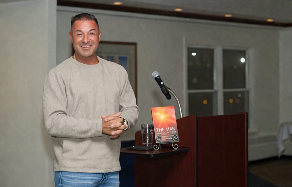 Michael Tandoi